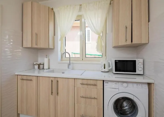 Apartment Dora Trogir